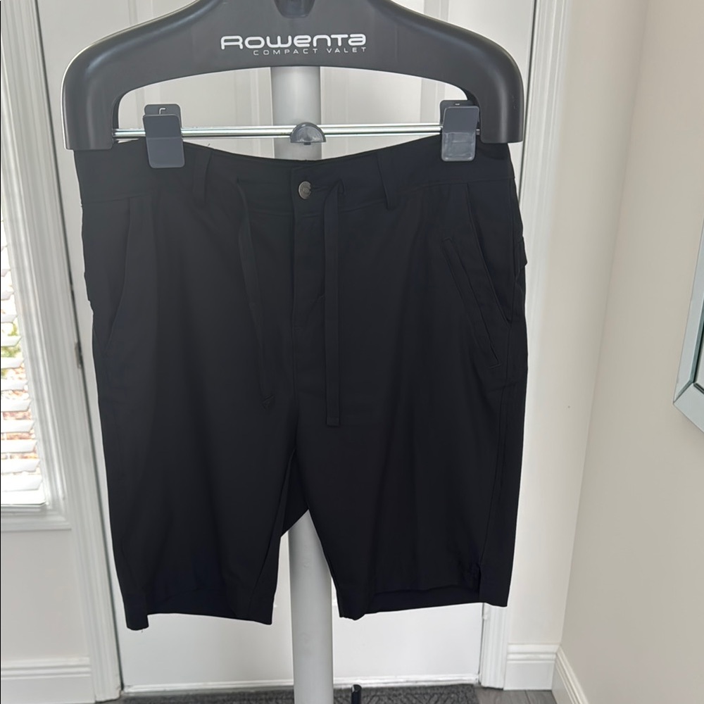 Magellan Outdoors Black Flat Front Shorts